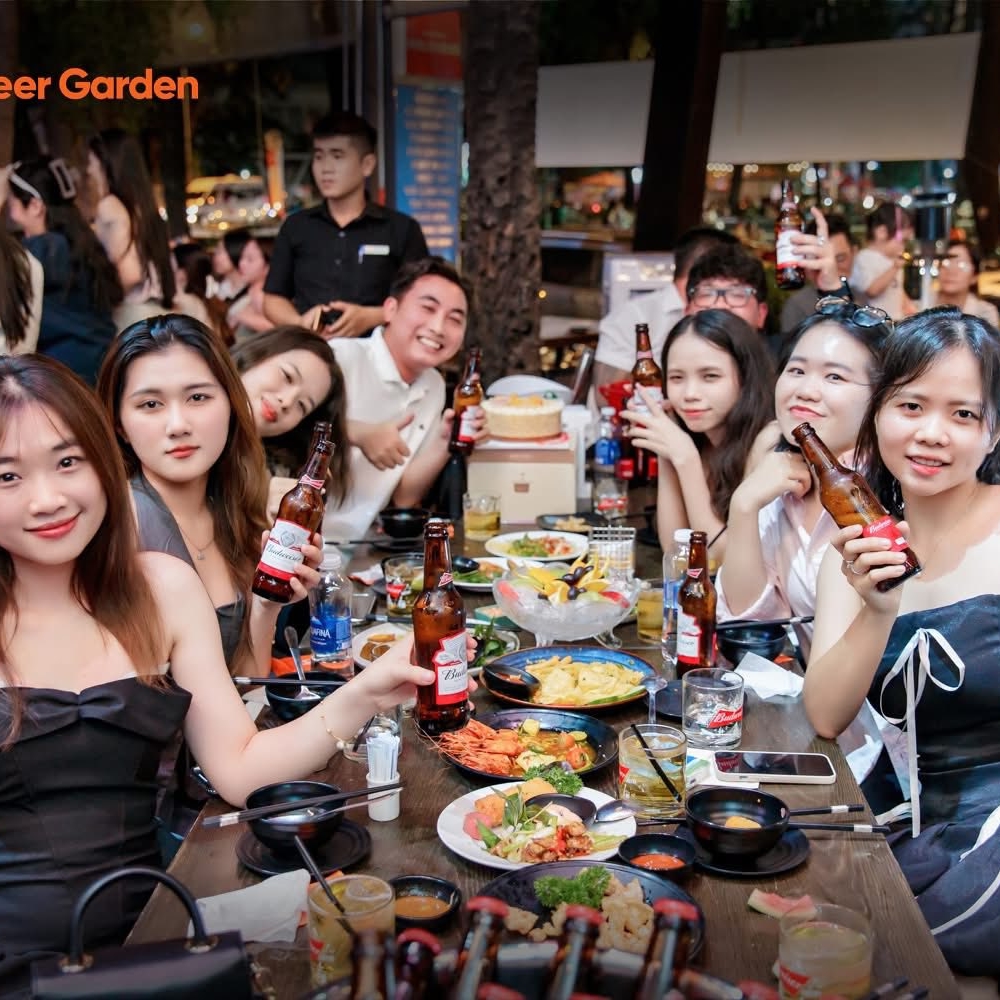 YOYO BEER GARDEN – HẸN LÀ TỚI